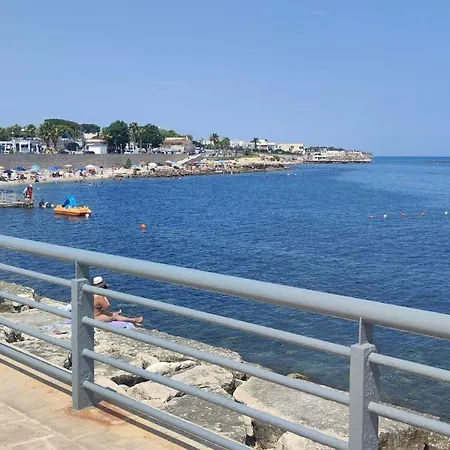 Bisceglie Apartment *